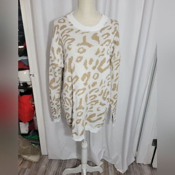 Goodnight macaroon oversized sweater Leopard Print Sz Small - Picture 10 of 10